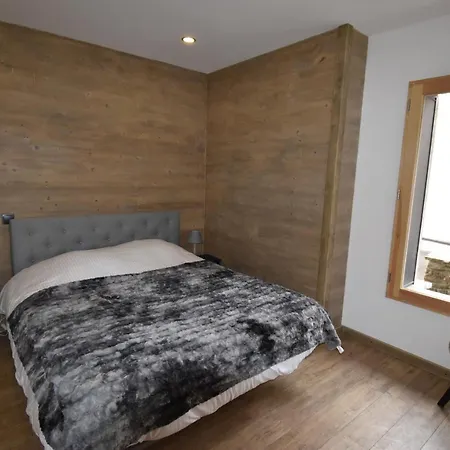 Vaujanylocations - Opaline